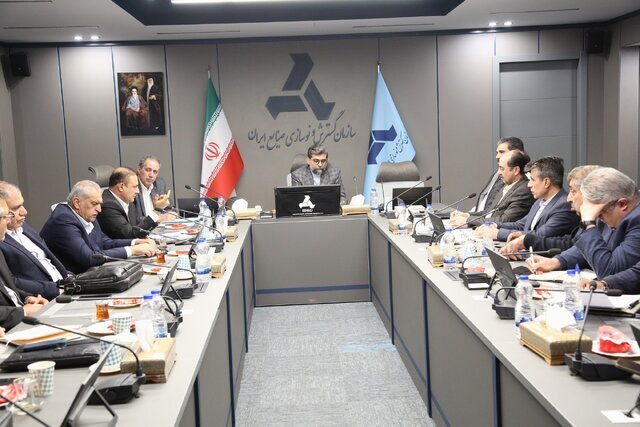 خودروسازان باید پول قطعه سازان را بدهند - خبرگزاری مهر | اخبار ایران و جهان