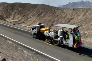 اجرای ۵۴۰۰ کیلومترخط‌کشی در جاده‌های سیستان و بلوچستان - خبرگزاری مهر | اخبار ایران و جهان